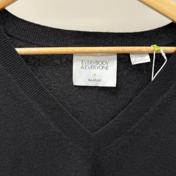 EVERYBODY & EVERYONE Cashmere/ Wool Blend V-Neck Sweater Size 6-8 Black - NWT - Picture 5 of 11